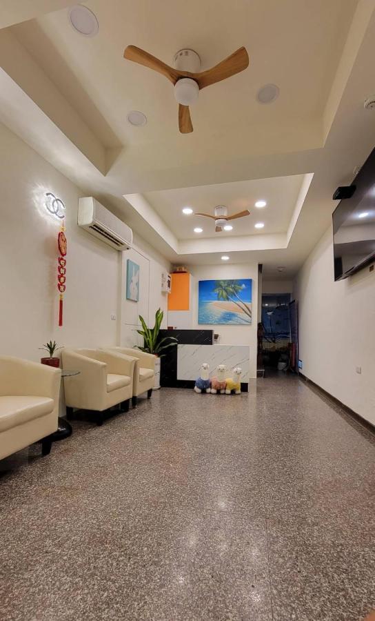 Holiday Hostel Vườn quốc gia Khẩn Đinh Ngoại thất bức ảnh