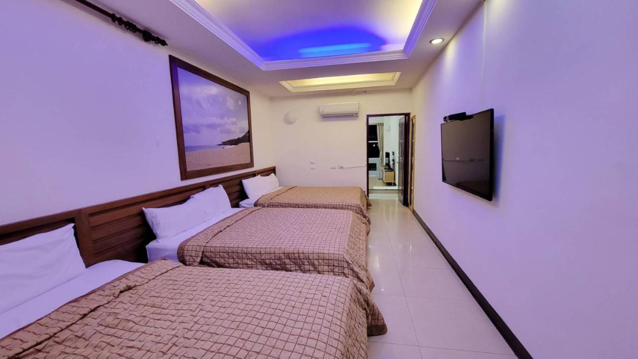 Holiday Hostel Vườn quốc gia Khẩn Đinh Ngoại thất bức ảnh